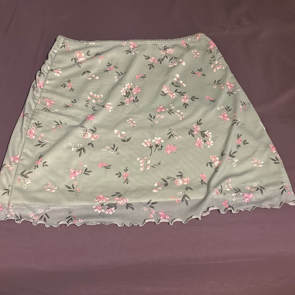 Lightweights floral skirt.